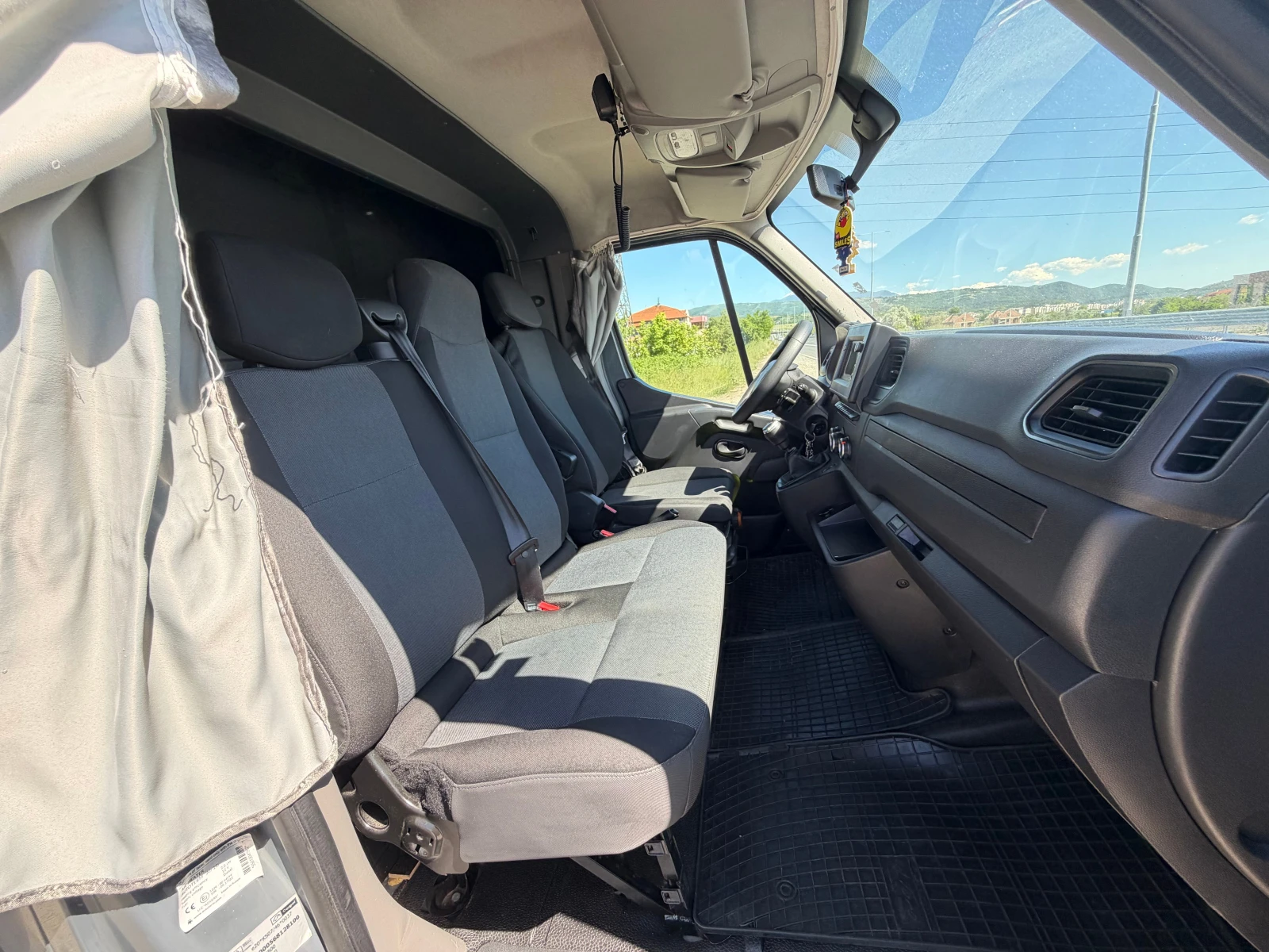 Renault Master Europe Cargo, снимка 9 - Бусове и автобуси - 54699307