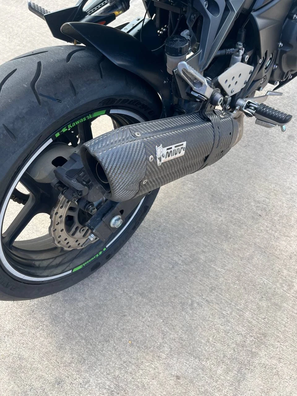 Kawasaki Z Z750 А2, снимка 7 - Мотоциклети и мототехника - 55618955