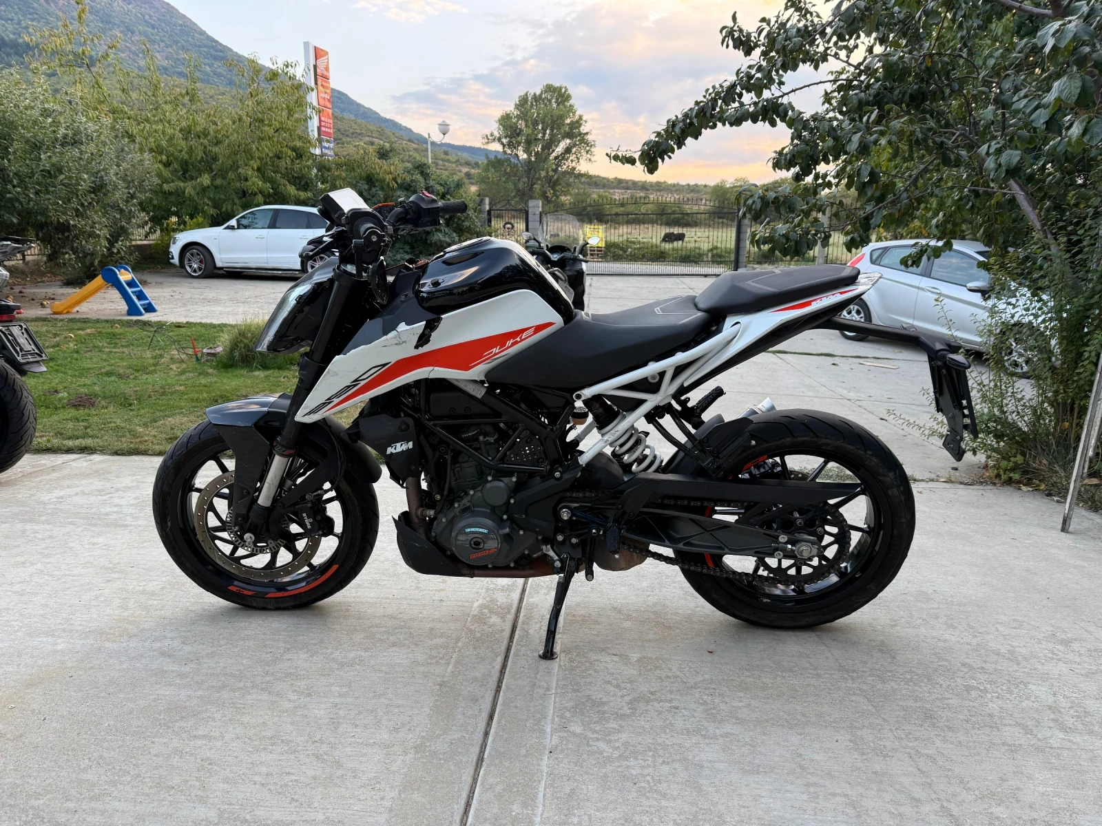 Ktm Duke 2023 390 11000 km, снимка 5 - Мотоциклети и мототехника - 56132833
