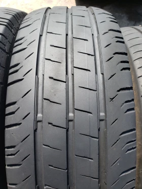 Гуми Летни 235/65R16, снимка 1