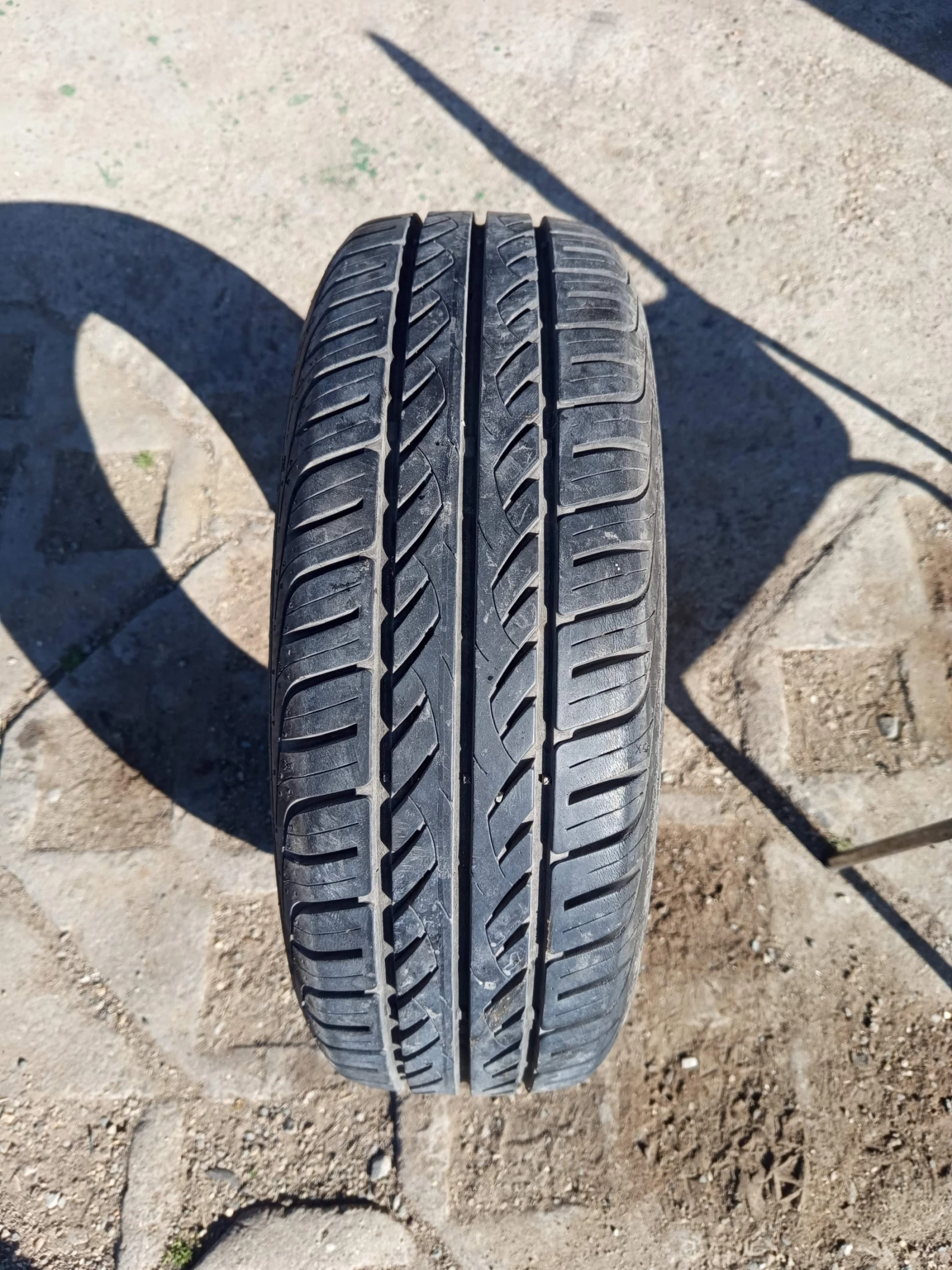 Гуми Летни 185/60R14