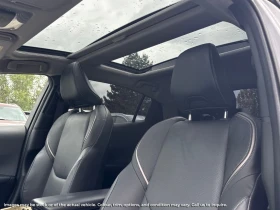 Toyota Prius Limited AWD PHEV 13.6kWh, снимка 13