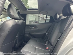 Toyota Prius Limited AWD PHEV 13.6kWh, снимка 8