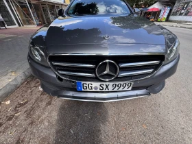 Mercedes-Benz E 220, снимка 11