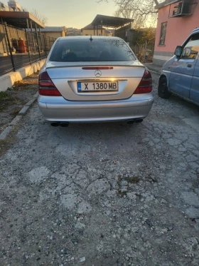 Mercedes-Benz E 320, снимка 2