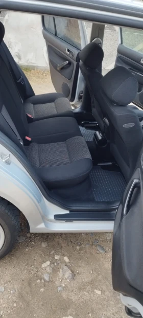 VW Golf 1.9 TDI 116 Коня 6 скорости* * - 4700 лв. - 15801462 11