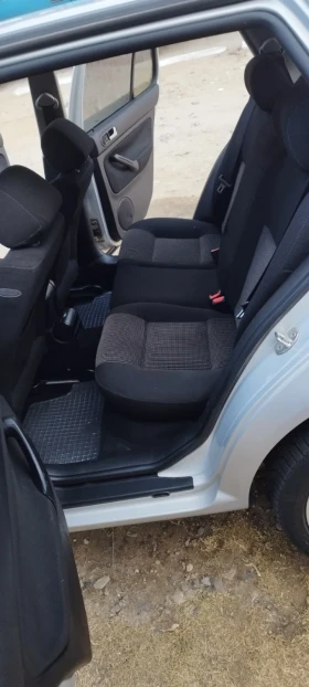 VW Golf 1.9 TDI 116 Коня 6 скорости* * - 4700 лв. - 15801462 10