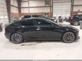 Tesla Model 3 U  U UX All Wheel Drive, снимка 5