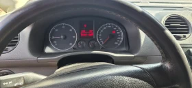 VW Caddy - 3800 € - 31381107 8