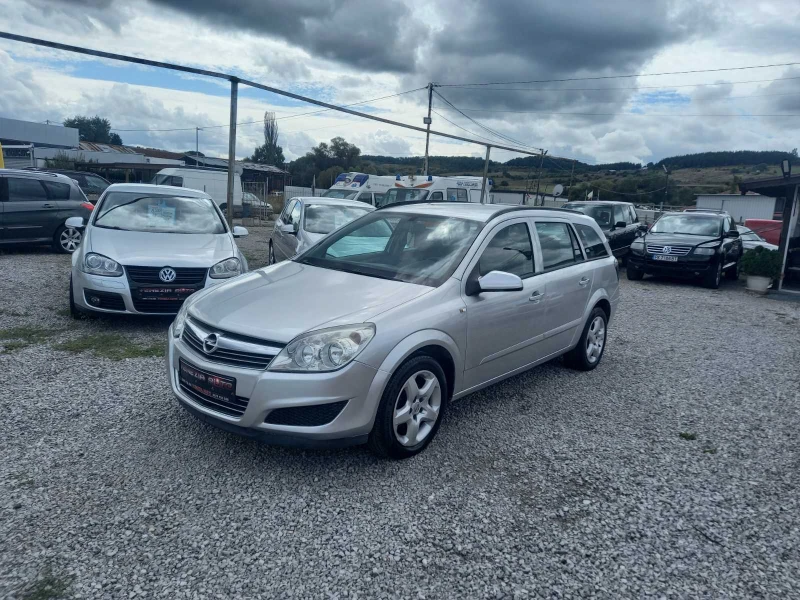 Opel Astra, снимка 1 - Автомобили и джипове - 38119435