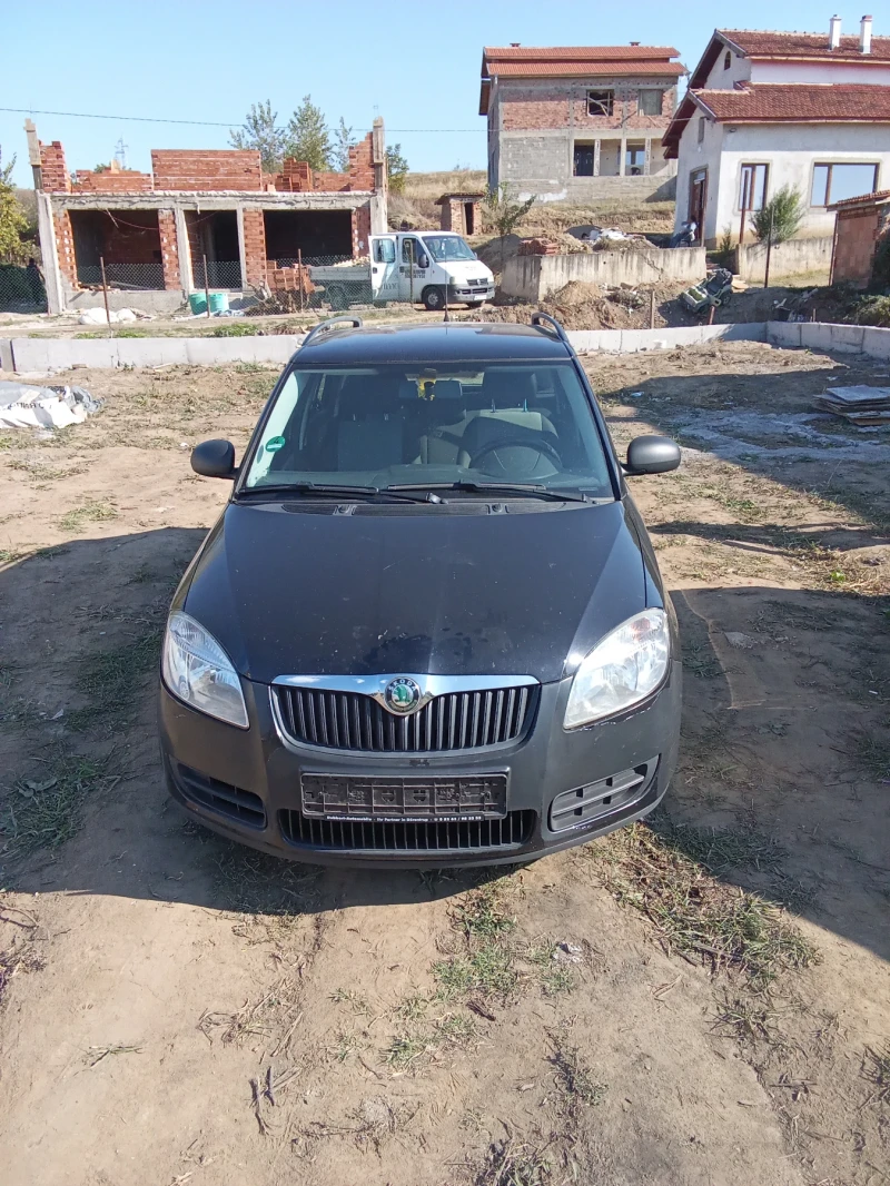 Skoda Fabia, снимка 3 - Автомобили и джипове - 47640607