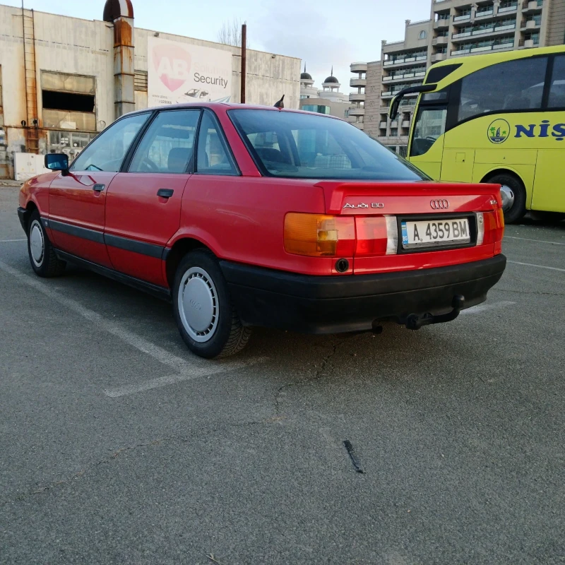 Audi 80, снимка 6 - Автомобили и джипове - 49466985