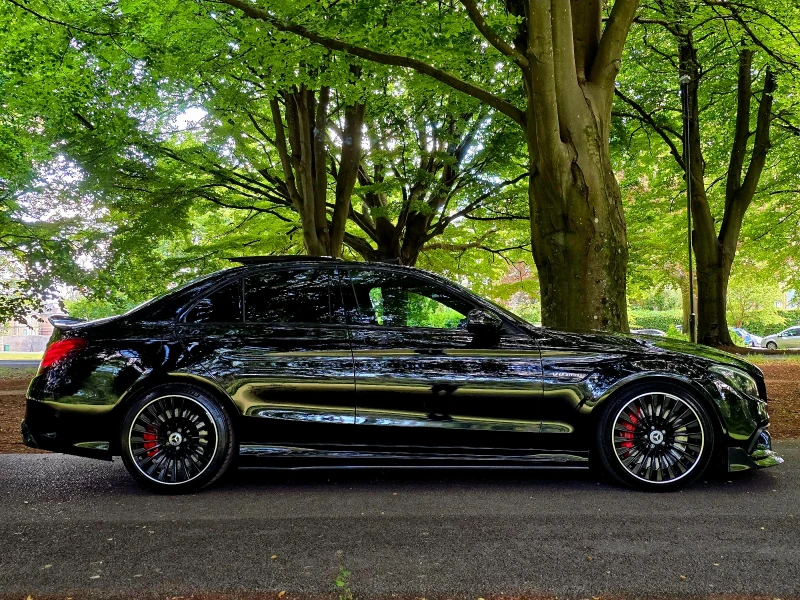 Mercedes-Benz C 63 AMG 680 коня Stage 2 Full Carbon Fiber pack, снимка 8 - Автомобили и джипове - 52589591