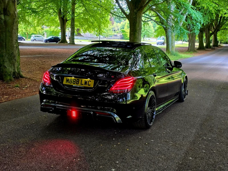 Mercedes-Benz C 63 AMG 680 коня Stage 2 Full Carbon Fiber pack, снимка 9 - Автомобили и джипове - 52589591