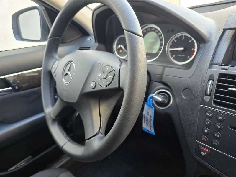 Mercedes-Benz C 220 646 АВТОМАТ НОВ ВНОС ПЕРФЕКТНА, снимка 12 - Автомобили и джипове - 52265043
