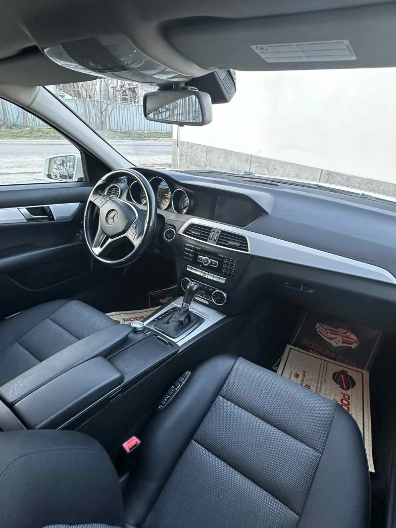 Mercedes-Benz C 220 АВАНГАРД / ПОДГРЕВ / МАСАЖ, снимка 7 - Автомобили и джипове - 52849361