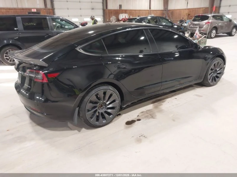 Tesla Model 3 U  U UX All Wheel Drive, снимка 11 - Автомобили и джипове - 53500877