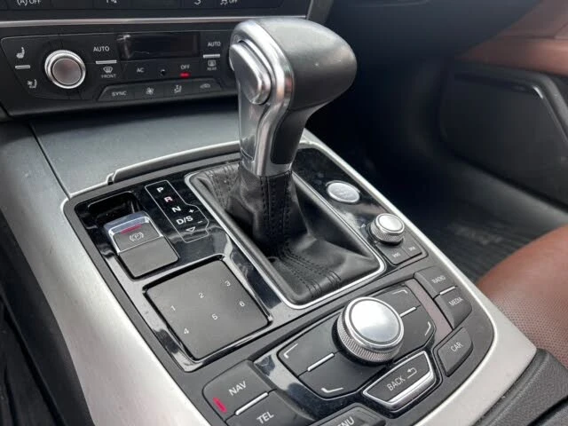 Audi A7 3.0T* quattro* АвтоКредит(ЦЕНА ДО БГ), снимка 14 - Автомобили и джипове - 53516306