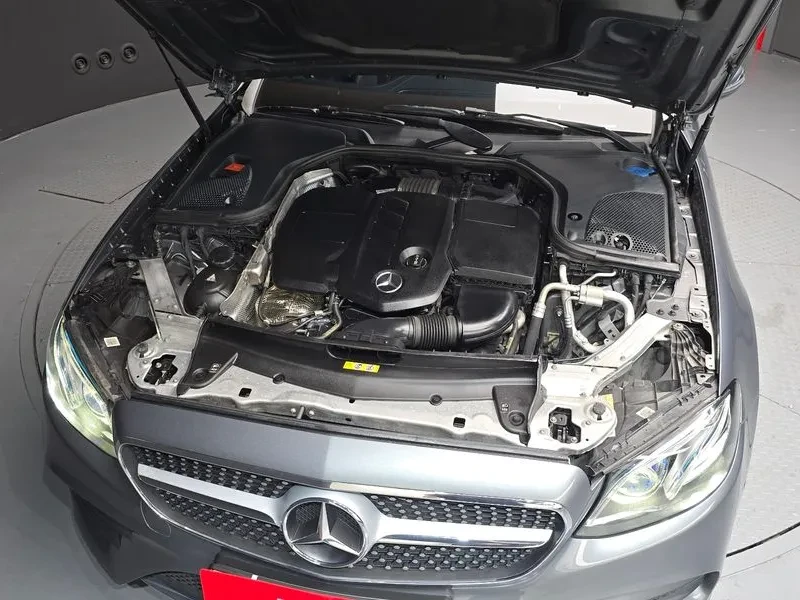 Mercedes-Benz E 220 d Coupe AMG/ HEAD UP/ PANO/ �������/ DIGI/ ������ | Mobile.bg � ����������� 6