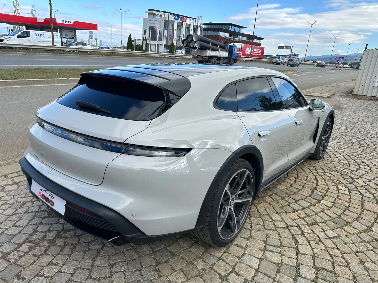 Porsche Taycan Taykan 4 Cross Tourismo/Panorama/Bose - изображение 7