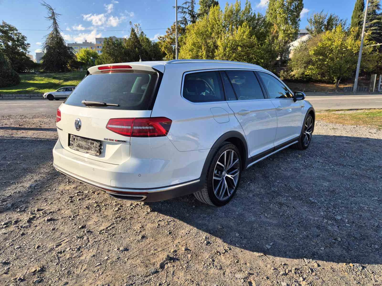 VW Alltrack 2.0TDI 240кс - изображение 5