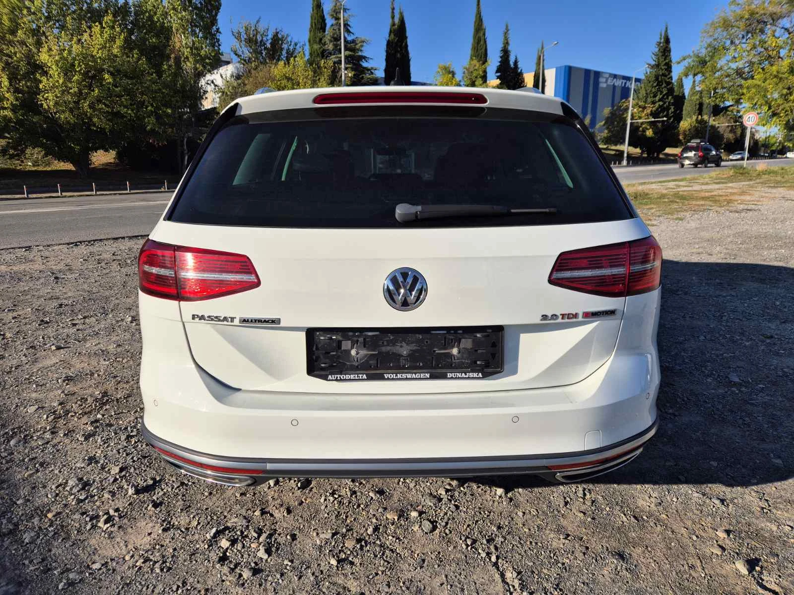 VW Alltrack 2.0TDI 240кс - изображение 4