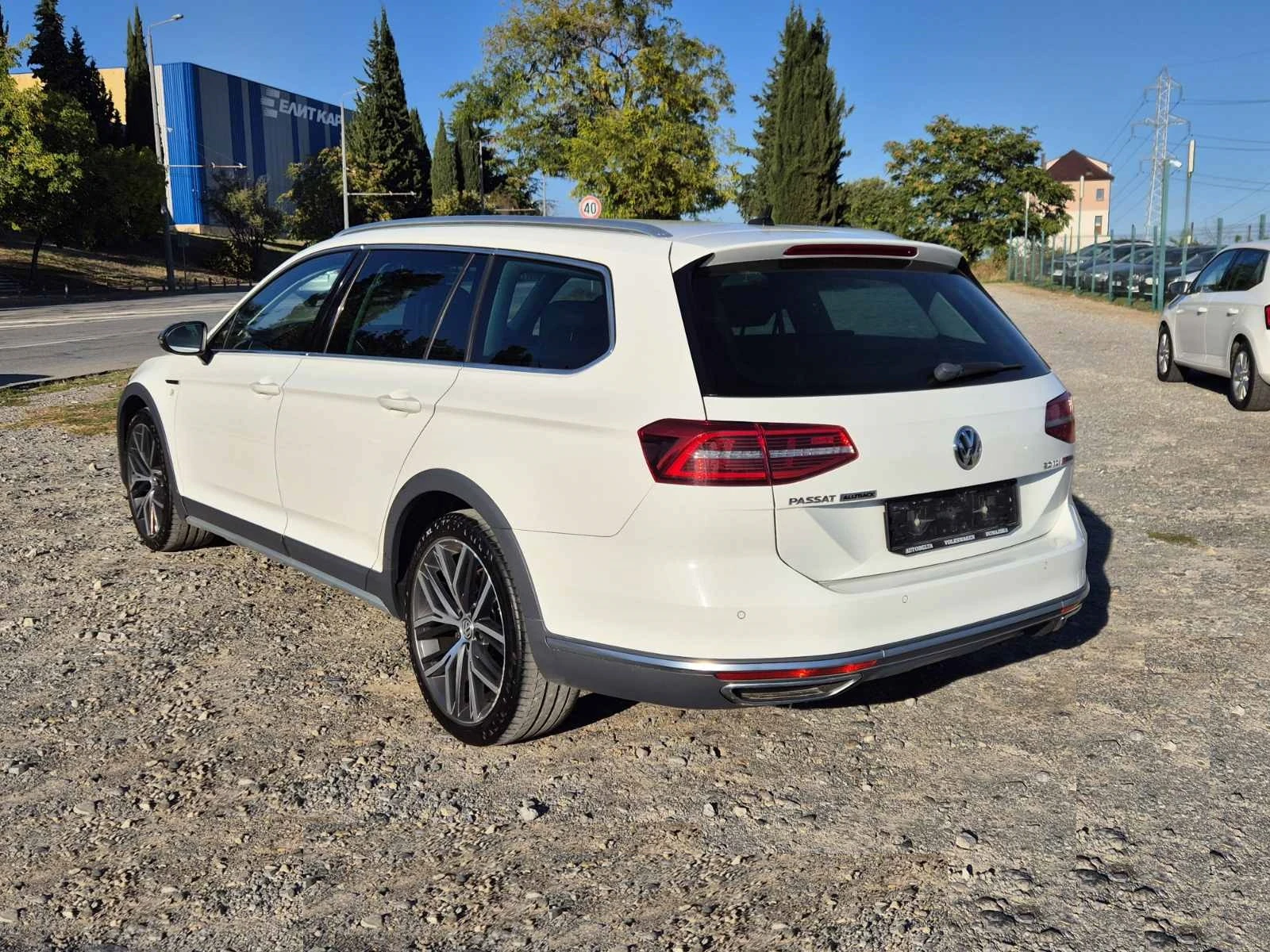 VW Alltrack 2.0TDI 240кс - изображение 3