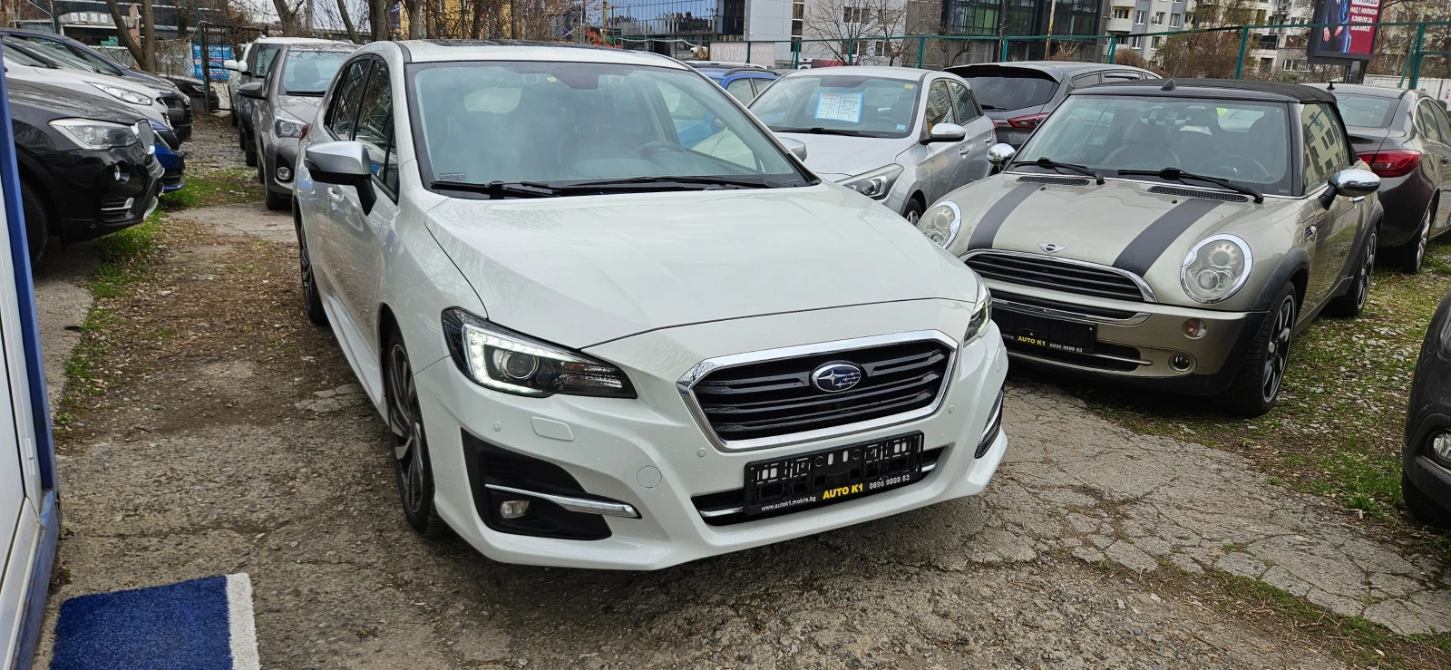 Subaru Levorg 2.0i Lineartronic Premium Bi-fuel  Euro6D - изображение 3