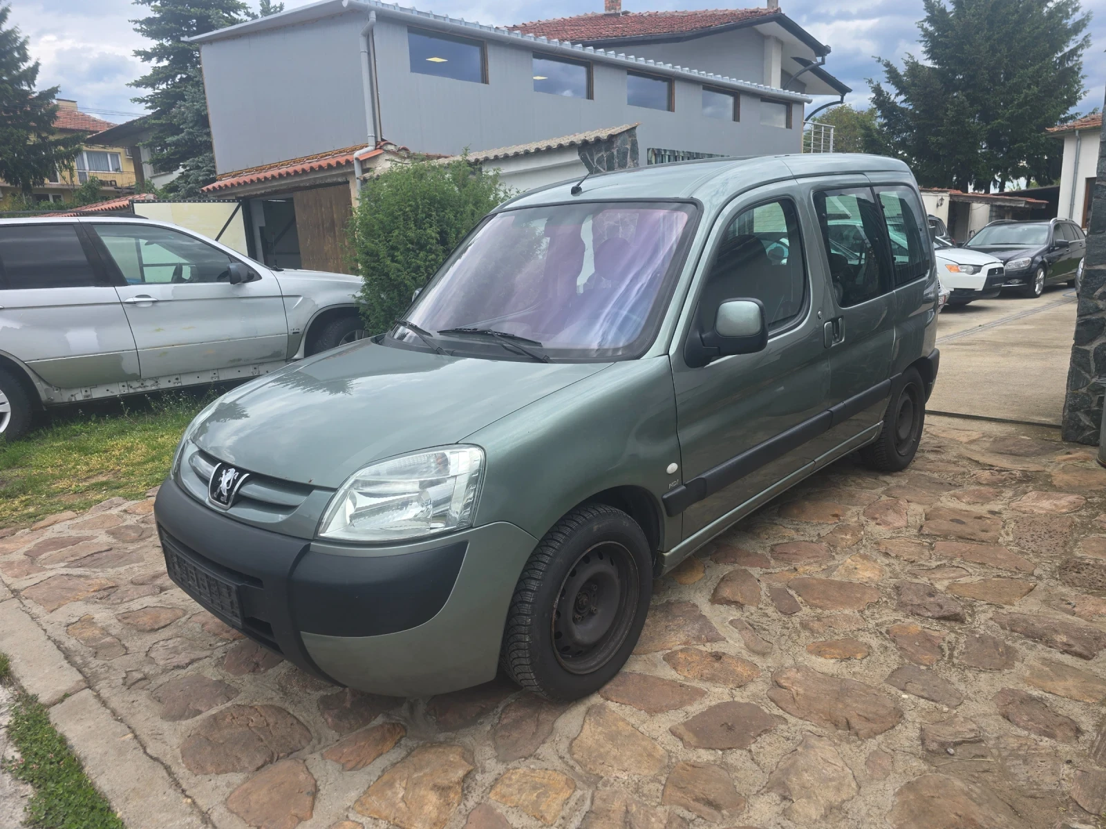 Peugeot Partner 2.0HDI KLIMA 183000km!!!!!!! - изображение 3