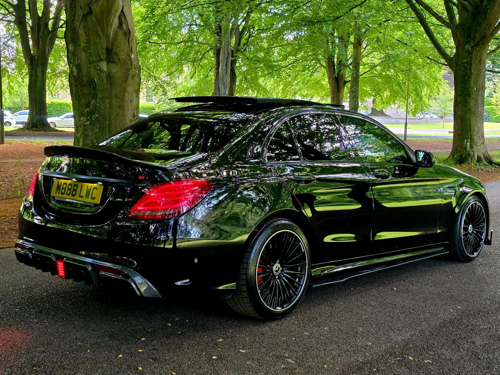 Mercedes-Benz C 63 AMG 680 коня Stage 2 Full Carbon Fiber pack - изображение 6