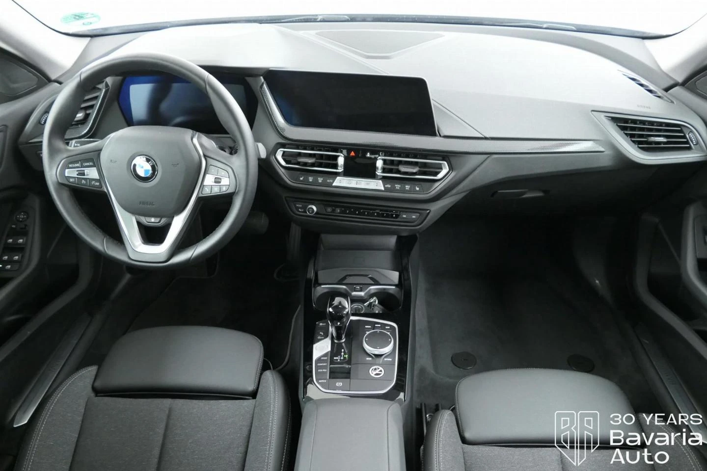 BMW 218 i Gran Coupe Steptronic Sport Line - изображение 6