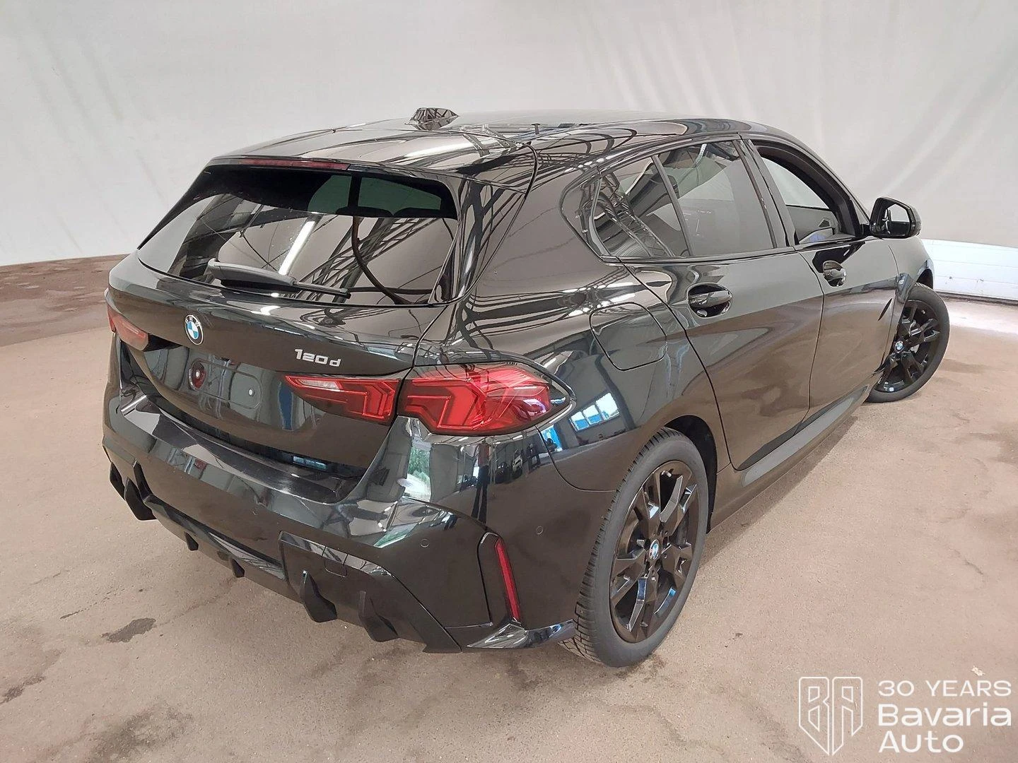BMW 120 d Steptronic M Sport Paket - изображение 3