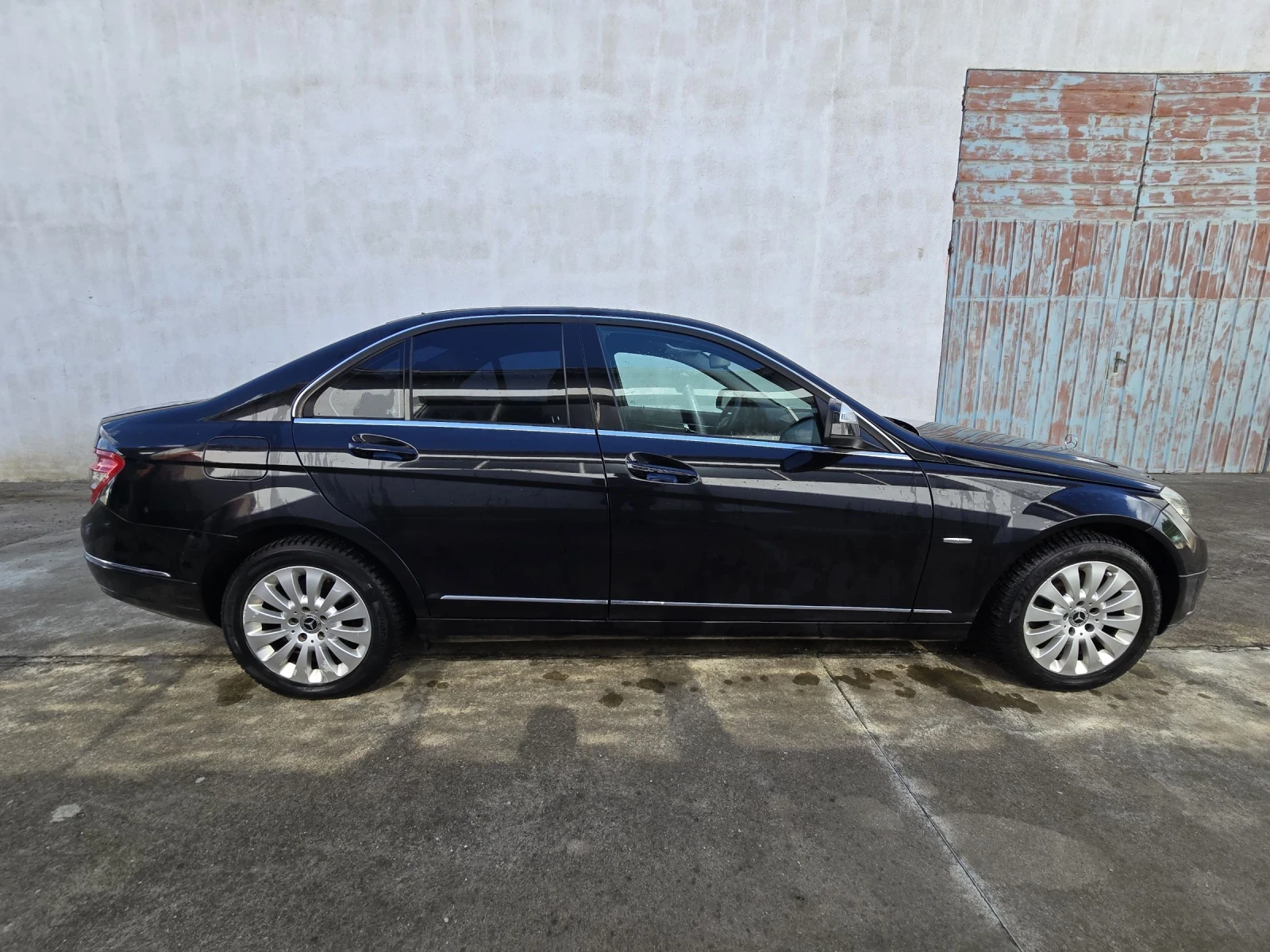 Mercedes-Benz C 220 646 АВТОМАТ НОВ ВНОС ПЕРФЕКТНА, снимка 3 - Автомобили и джипове - 52265043