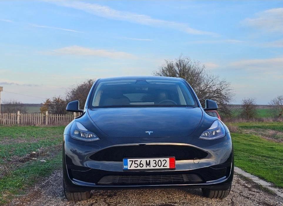 Tesla Model Y Термопомпа, Гарaнция, ЛФП - изображение 8