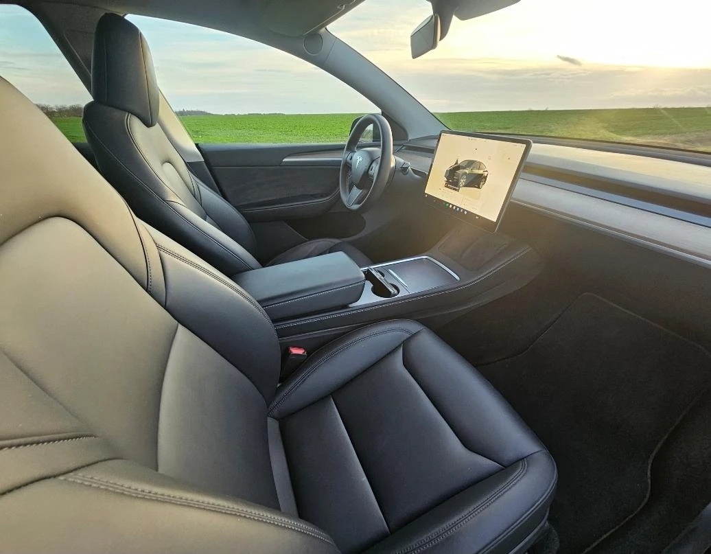 Tesla Model Y , a,  | Mobile.bg   13