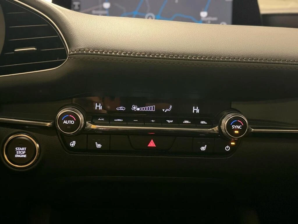 Mazda 3 * GT Auto FWD * CARFAX * ��� ������������ ������ | Mobile.bg � ����������� 17