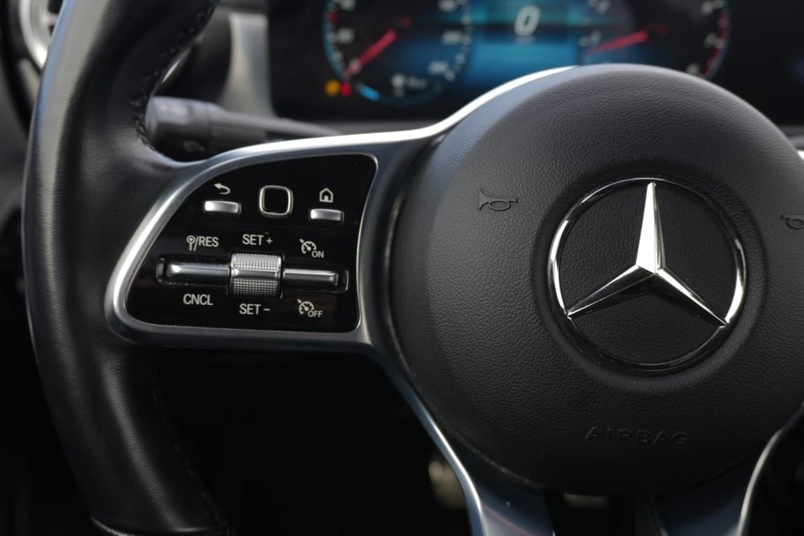 Mercedes-Benz CLA 250 4MATIC * �������� * KEYLESS * AMG ����� * Carfax  | Mobile.bg � ����������� 17