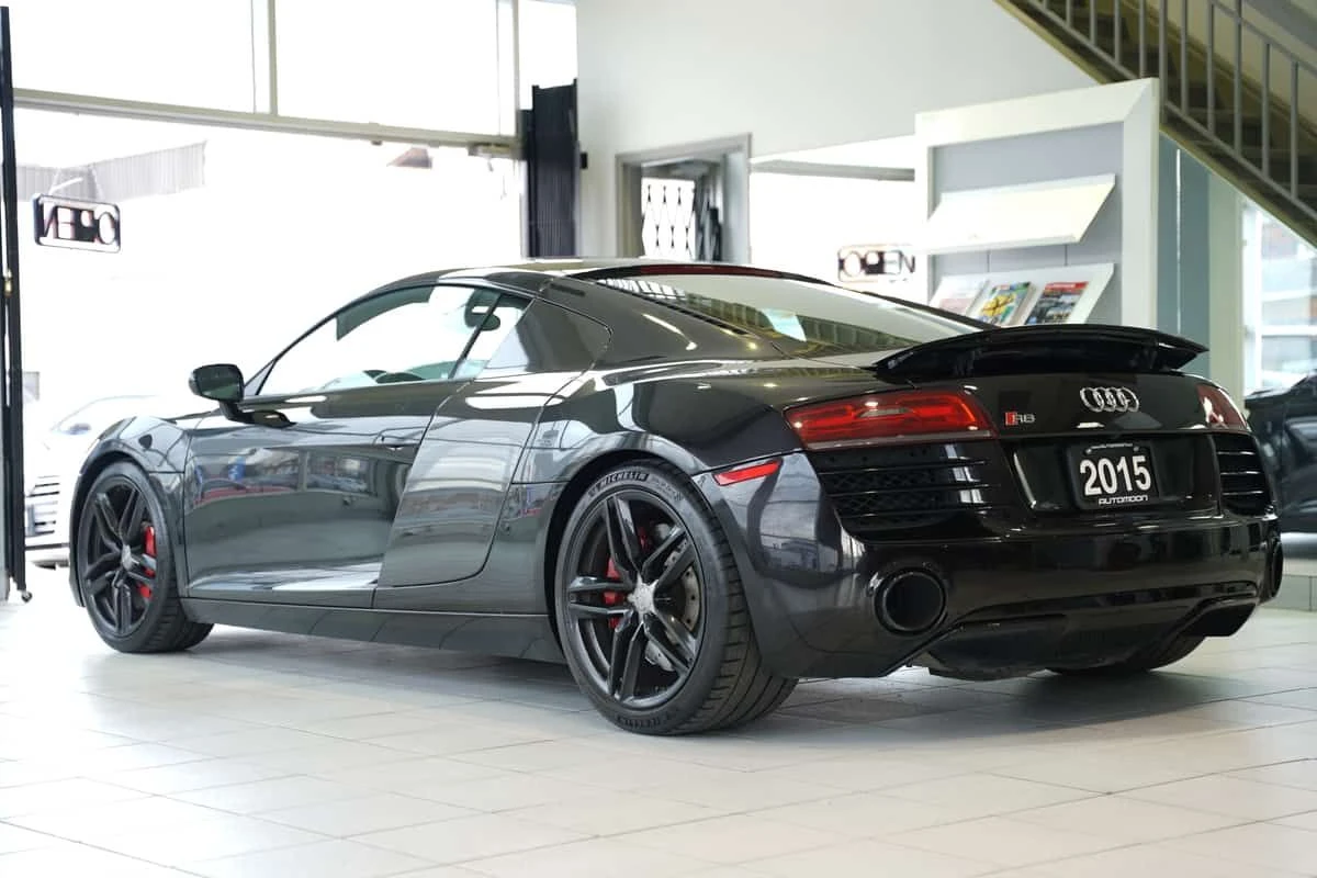 Audi R8 * V8 * CARFAX * ���� �� �� | Mobile.bg � ����������� 1