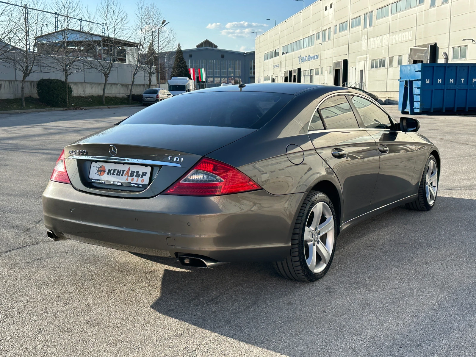 Mercedes-Benz CLS 320, снимка 4 - Автомобили и джипове - 53858745