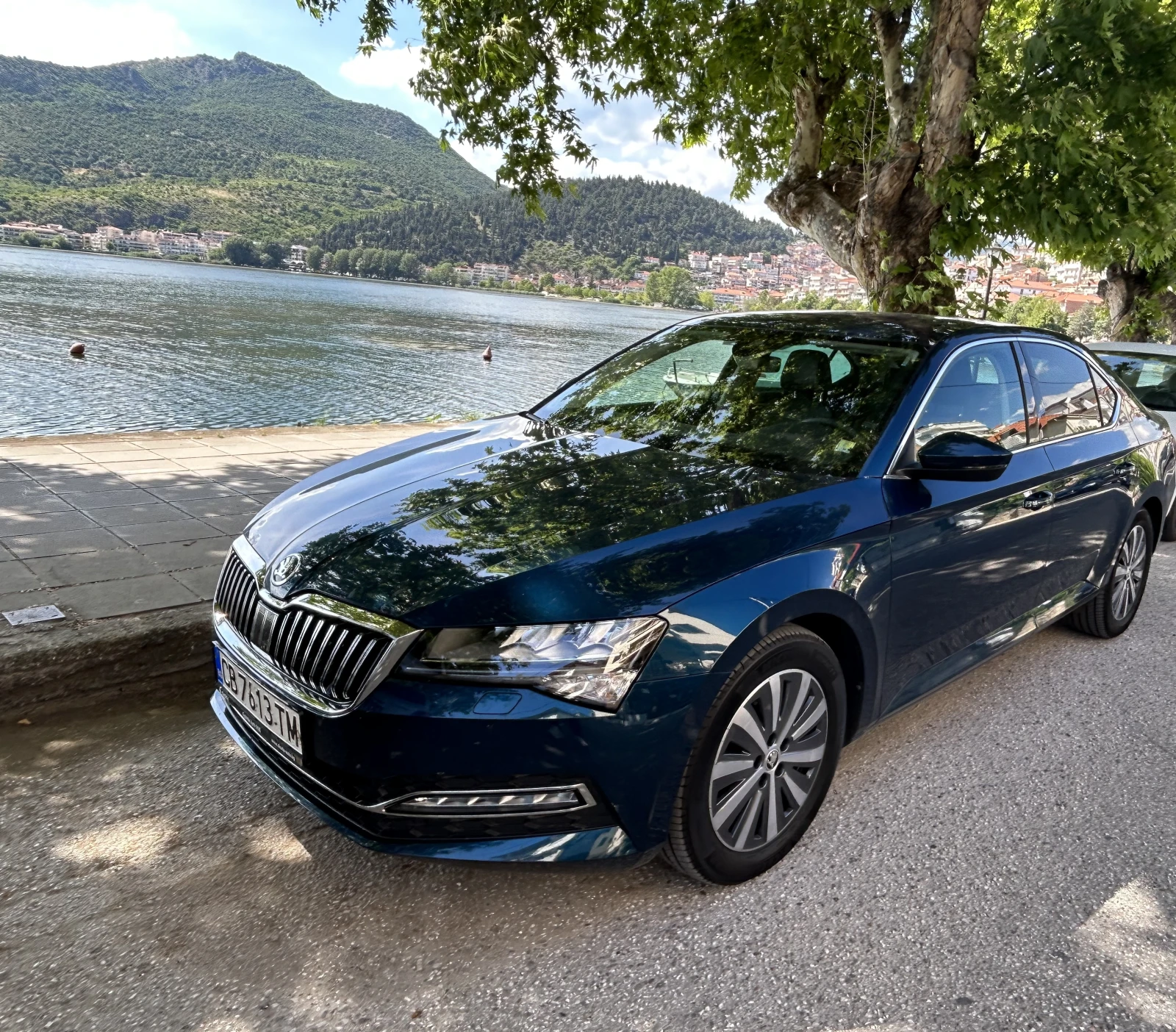 Skoda Superb, снимка 8 - Автомобили и джипове - 53924376
