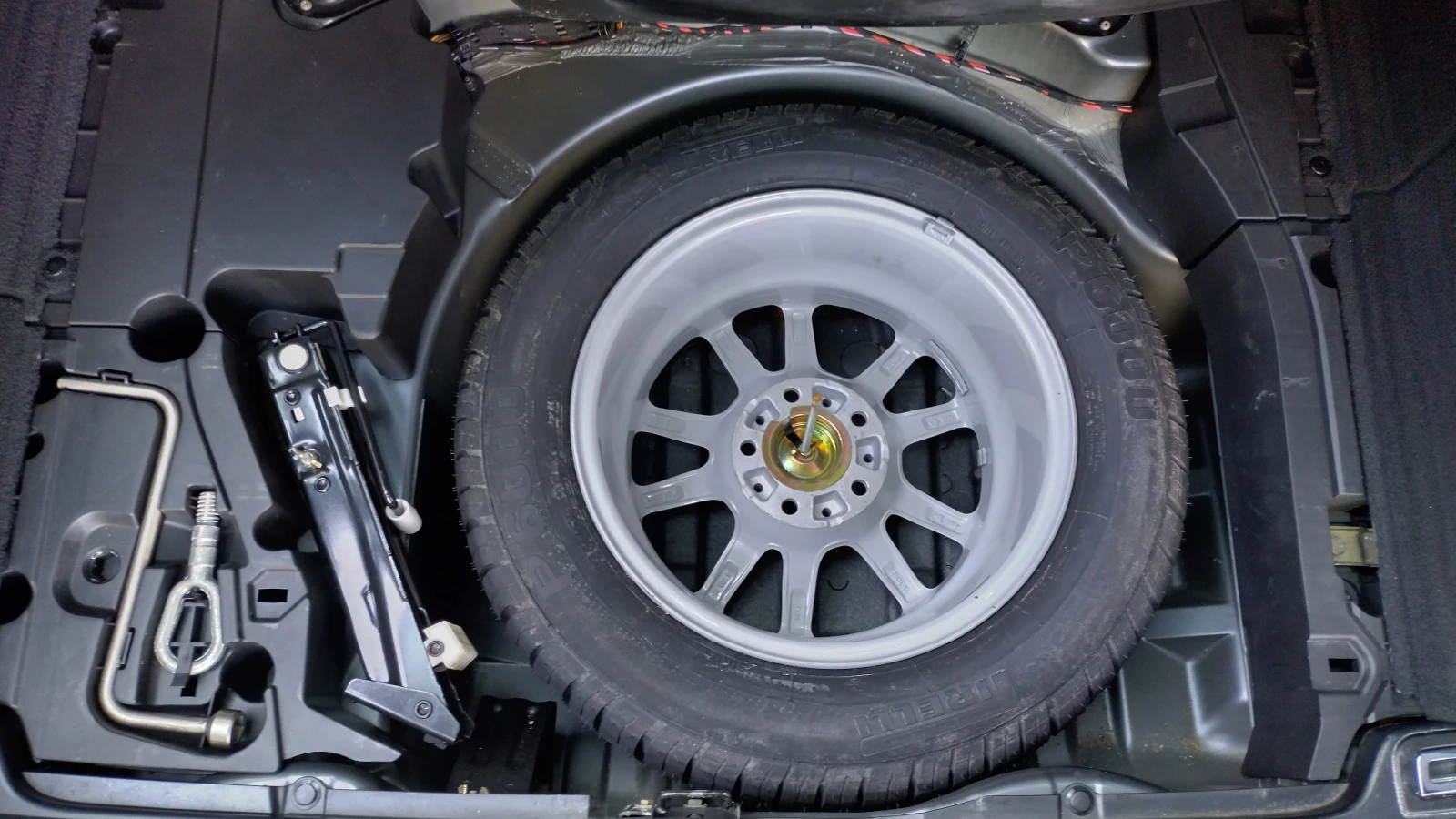 BMW 525, снимка 15 - Автомобили и джипове - 54116637