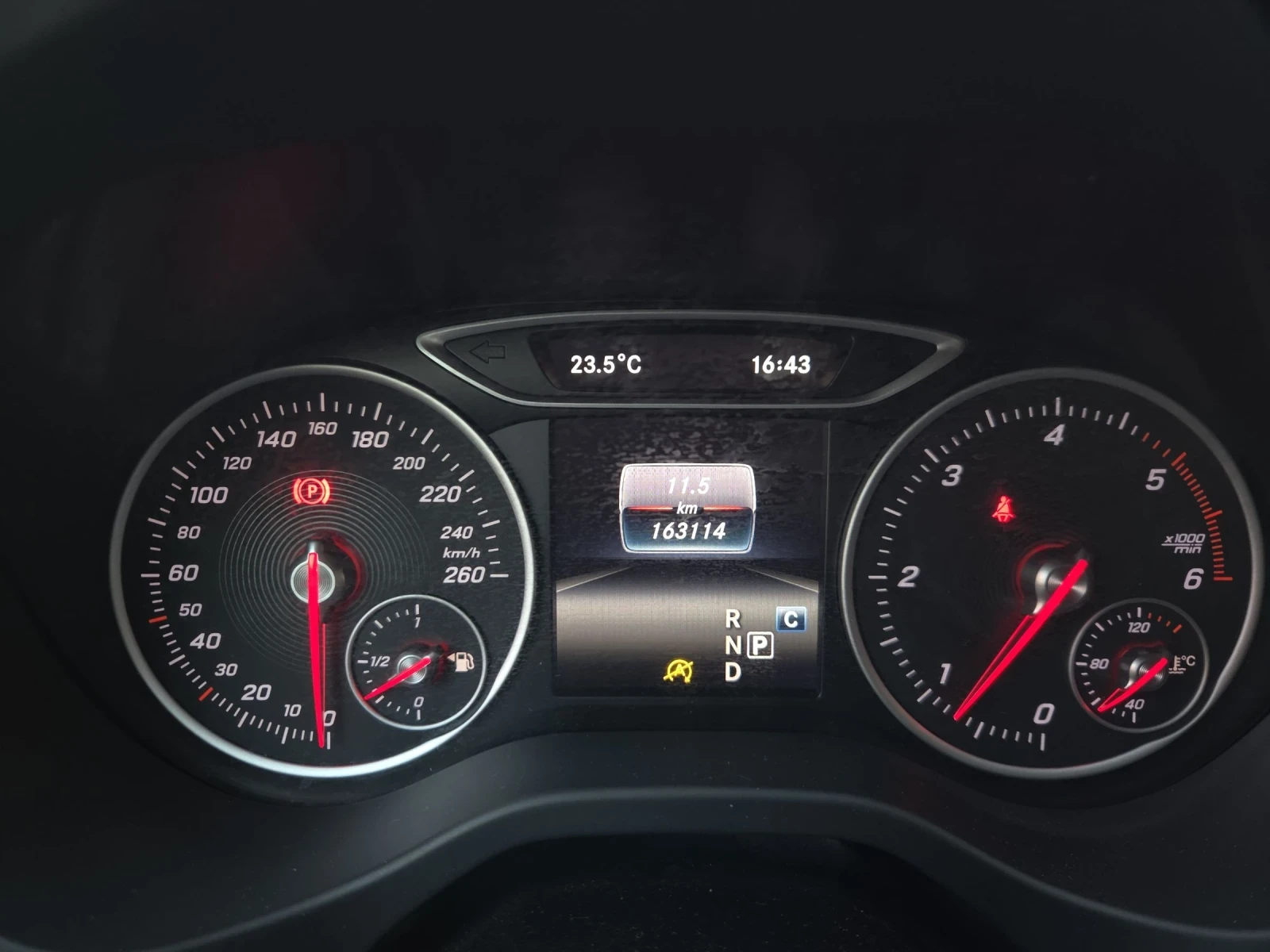 Mercedes-Benz A 200 FULL, снимка 14 - Автомобили и джипове - 54345111