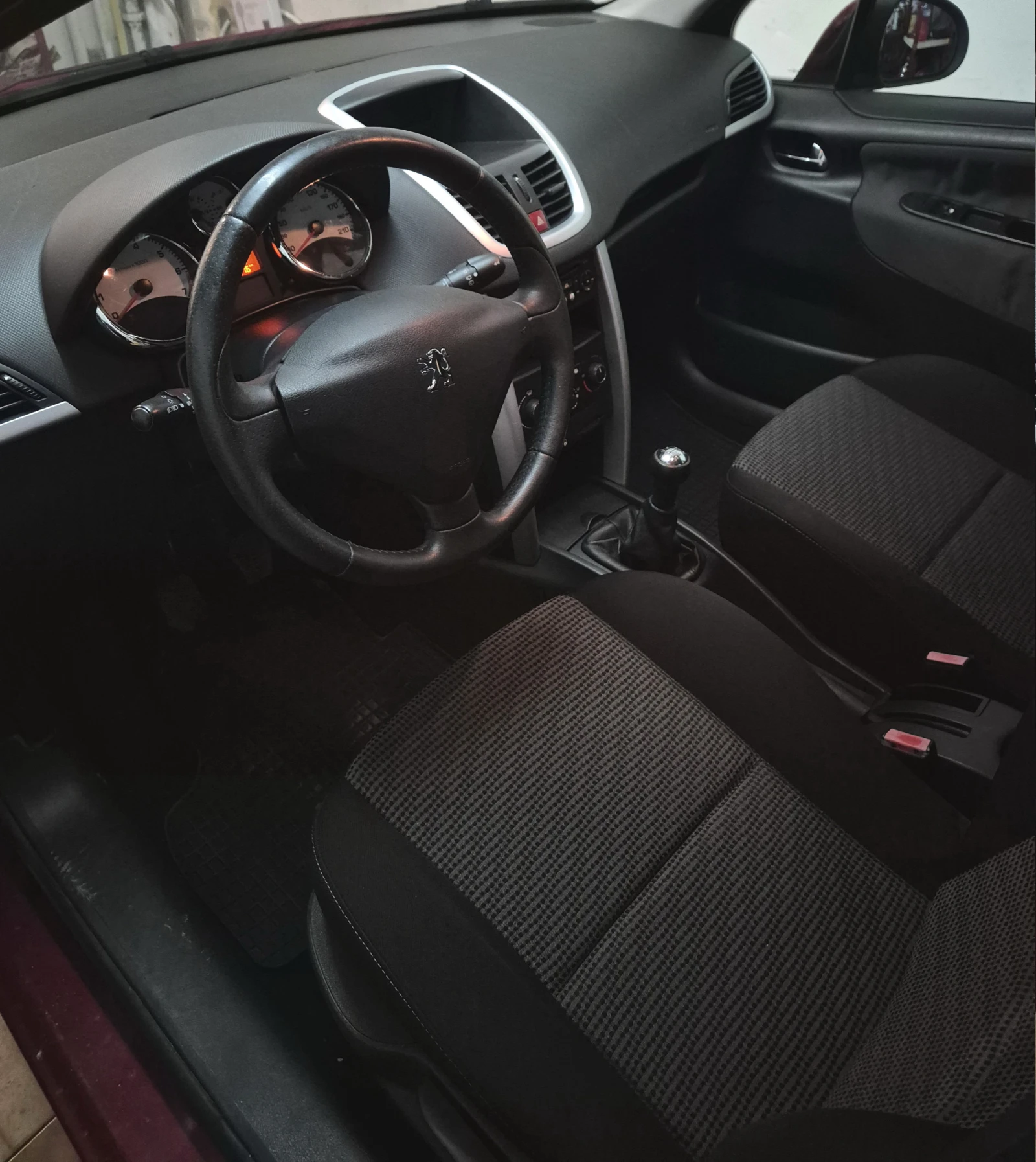Peugeot 207 1.4i GAZ Facelift | Mobile.bg � ����������� 5