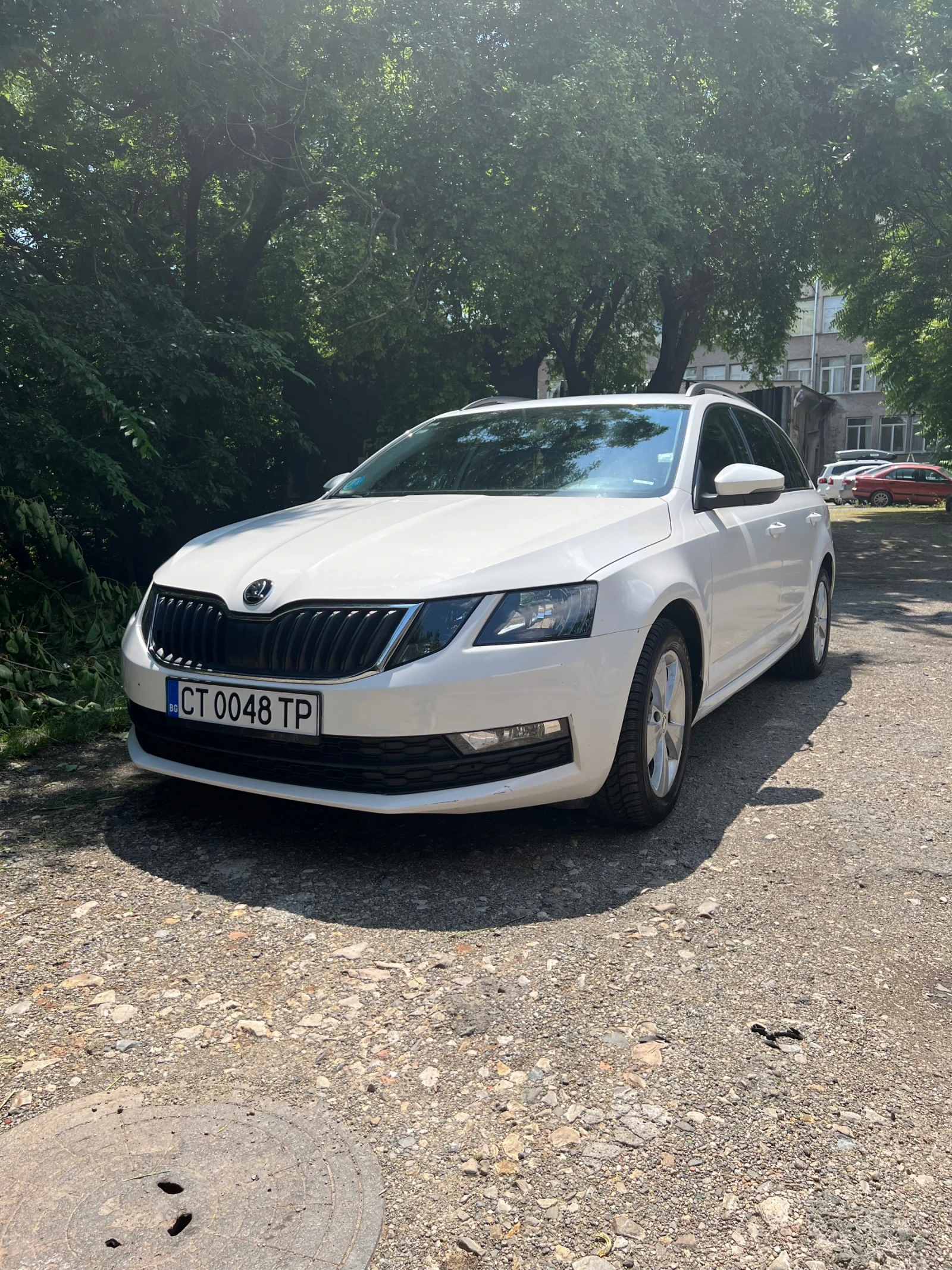 Skoda Octavia 1.5 метан/бензин, снимка 2 - Автомобили и джипове - 54801536