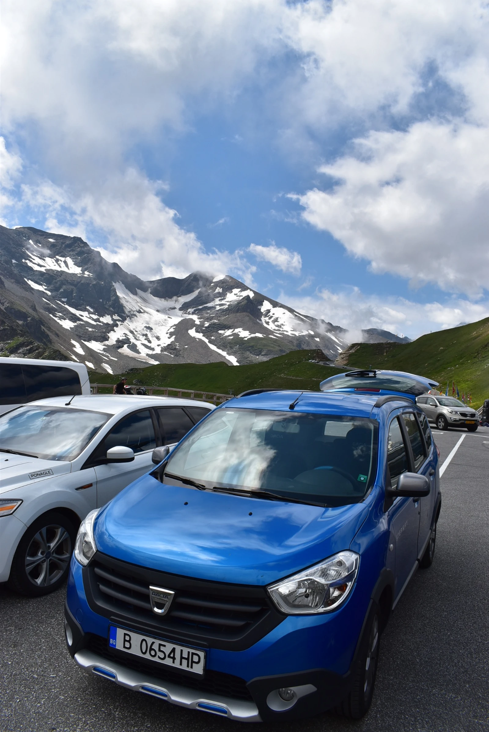 Dacia Lodgy STEPWAY 1.2Tce, снимка 13 - Автомобили и джипове - 54893166