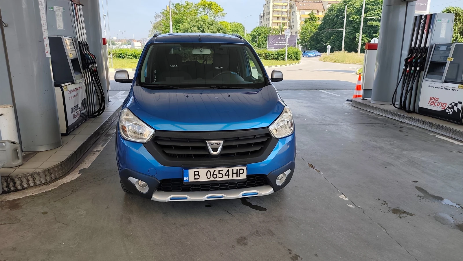 Dacia Lodgy STEPWAY 1.2Tce, снимка 12 - Автомобили и джипове - 54893166