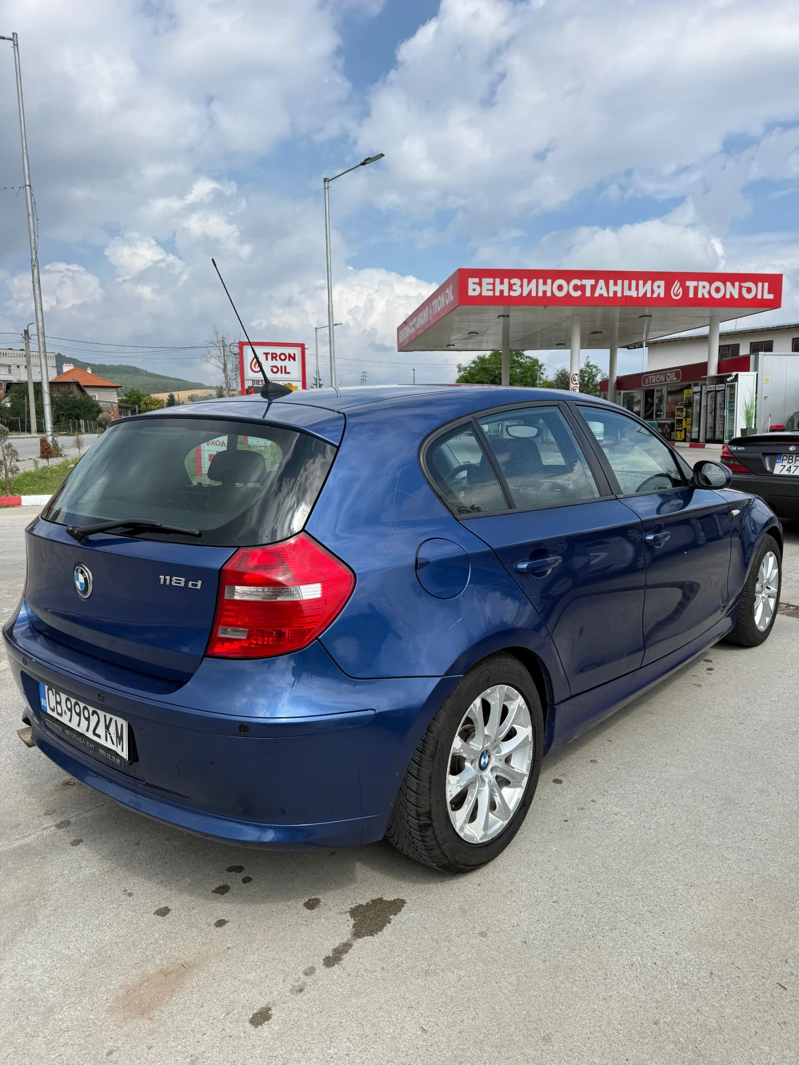 BMW 118 2.0D face lift обслужено всичко платено, снимка 4 - Автомобили и джипове - 55142168