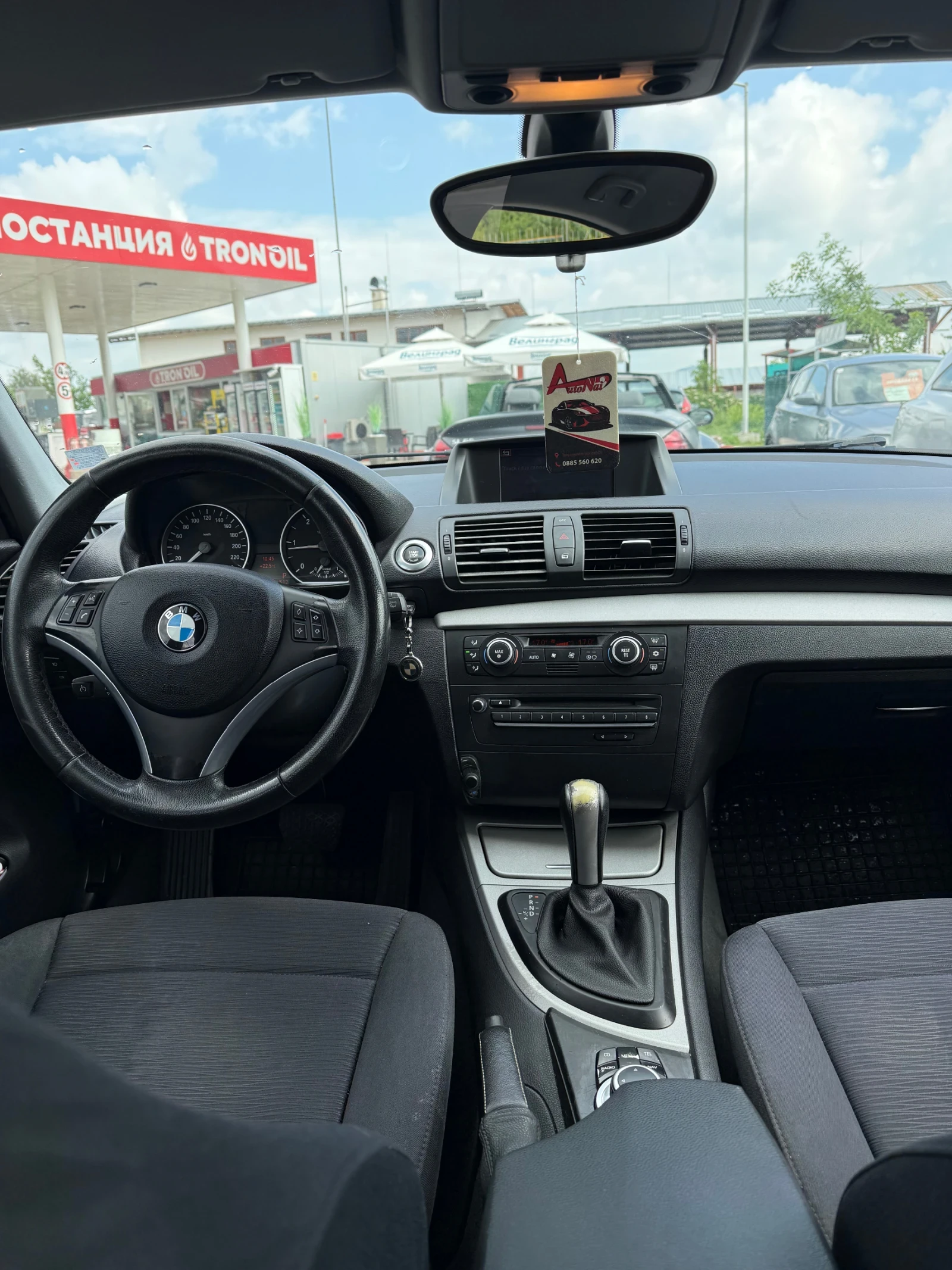 BMW 118 2.0D face lift обслужено всичко платено, снимка 9 - Автомобили и джипове - 55142168