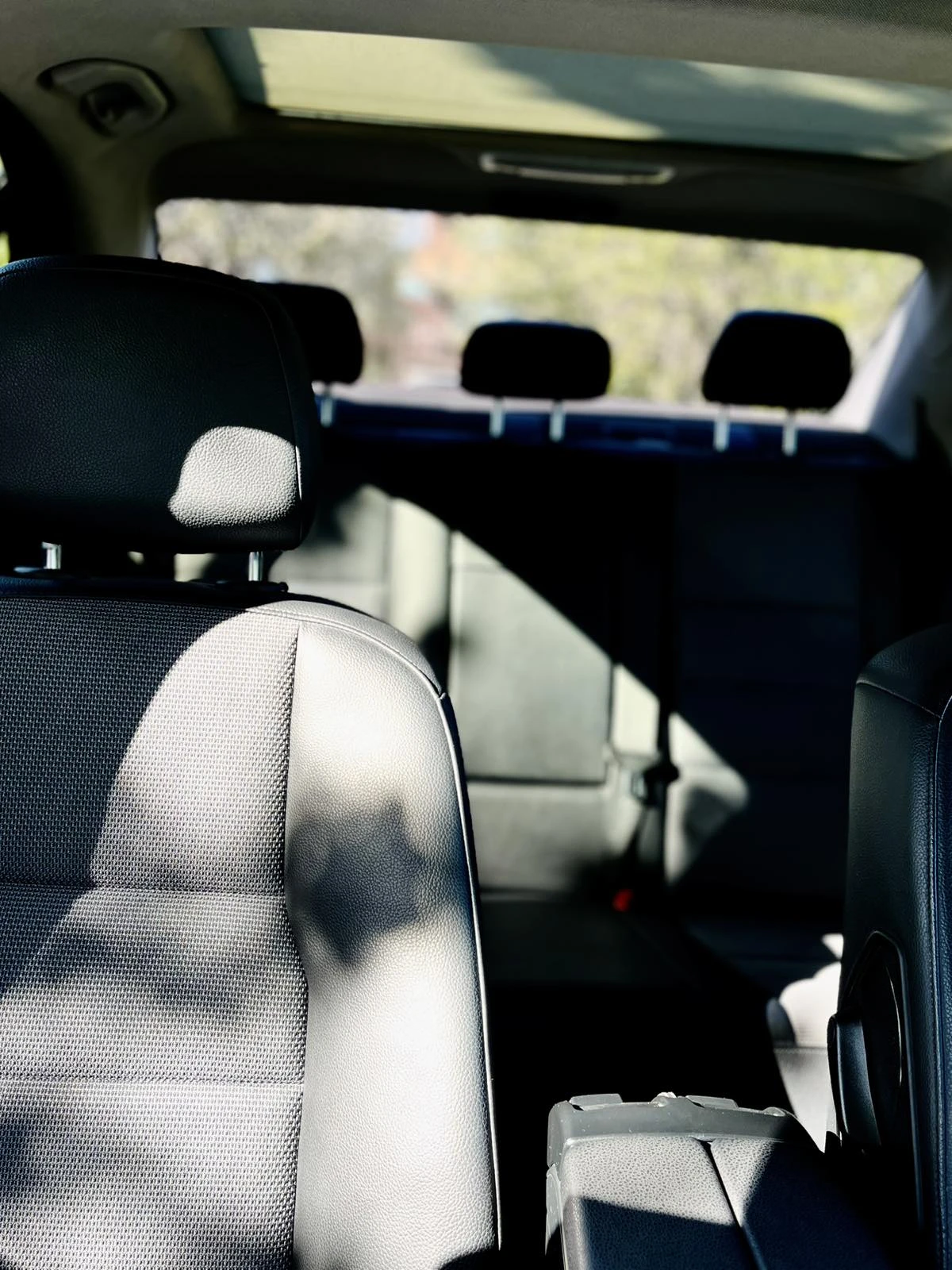 Mercedes-Benz C 320, снимка 14 - Автомобили и джипове - 55587411
