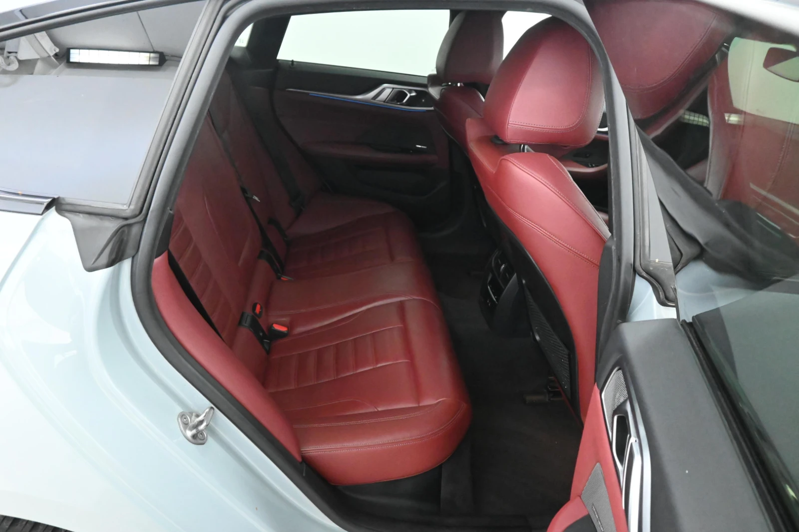BMW i4 M-Sport, laser-LED Harman 544к.с., снимка 10 - Автомобили и джипове - 55937779